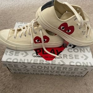 Comme des Garcons Play converse